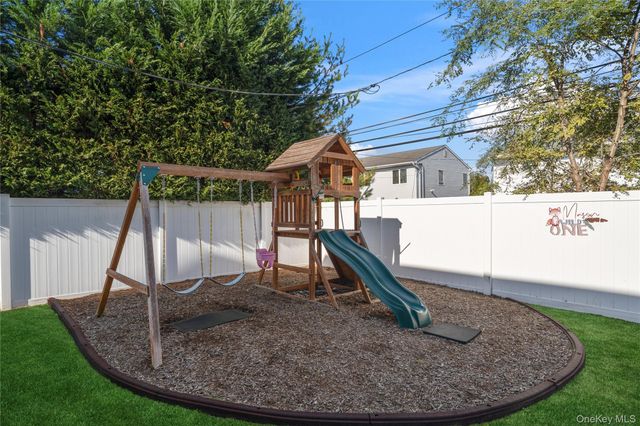 3483 Frederick Street, Oceanside, NY 11572