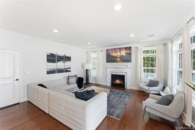 3483 Frederick Street, Oceanside, NY 11572