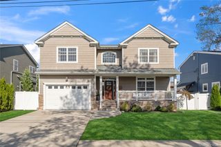 3483 Frederick Street, Oceanside, NY 11572
