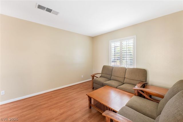 8221 SWALLOW FALLS Street, North Las Vegas, NV 89085