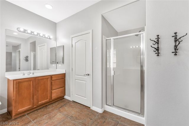 8221 SWALLOW FALLS Street, North Las Vegas, NV 89085