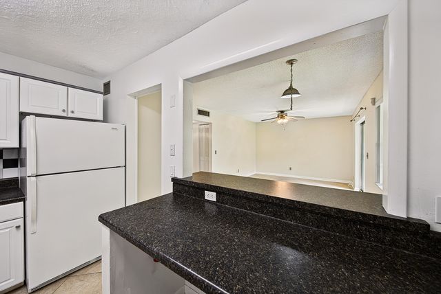 3004 NW 69th Court 1d, Fort Lauderdale, FL 33309