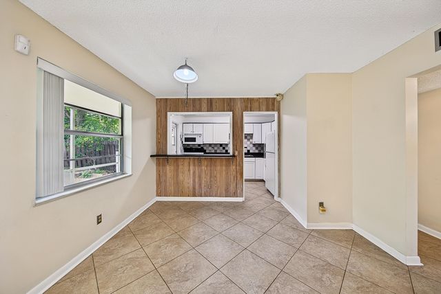 3004 NW 69th Court 1d, Fort Lauderdale, FL 33309