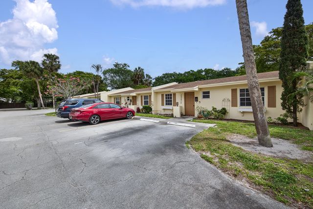 3004 NW 69th Court 1d, Fort Lauderdale, FL 33309