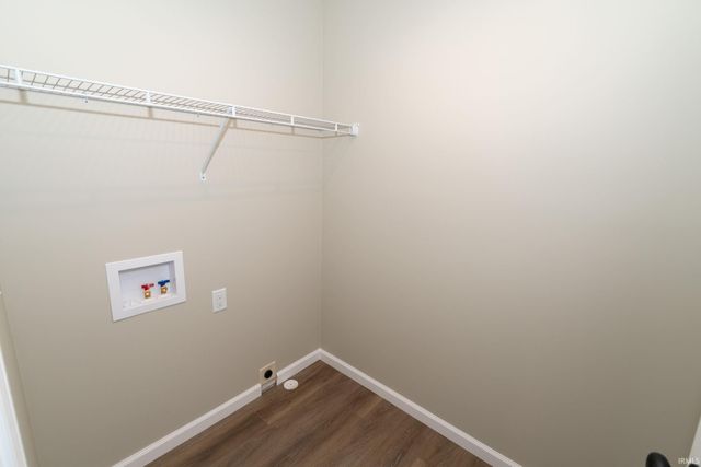 455 James St, Elkhart, IN 46516