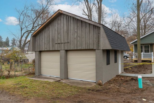 455 James St, Elkhart, IN 46516