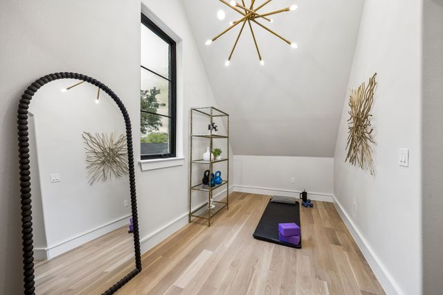 7272 Tangleglen Place, Dallas, TX 75248