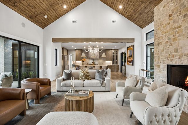 7272 Tangleglen Place, Dallas, TX 75248