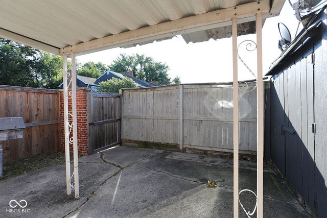 6370 Commons Drive, Indianapolis, IN 46254