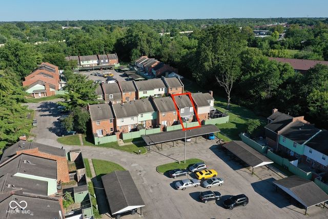 6370 Commons Drive, Indianapolis, IN 46254