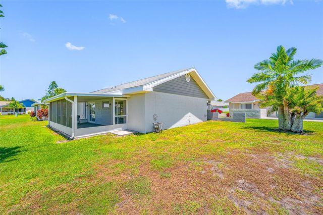 1311 LAMBDETH COURT, Sun City Center, FL 33573