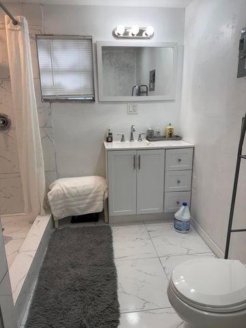 3621 NW 3rd Street, Fort Lauderdale, FL 33311