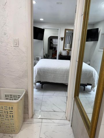 3621 NW 3rd Street, Fort Lauderdale, FL 33311