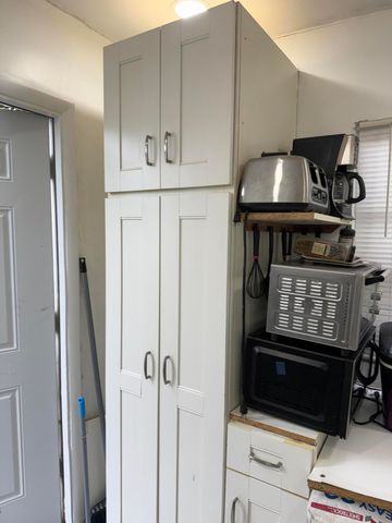 3621 NW 3rd Street, Fort Lauderdale, FL 33311