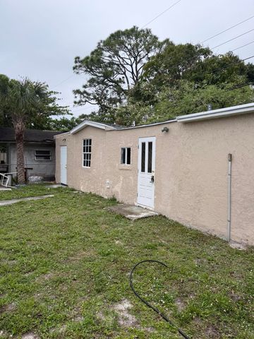 3621 NW 3rd Street, Fort Lauderdale, FL 33311