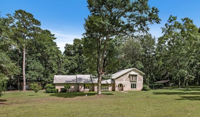 2401 Campbellton Highway, Dothan, AL 36301