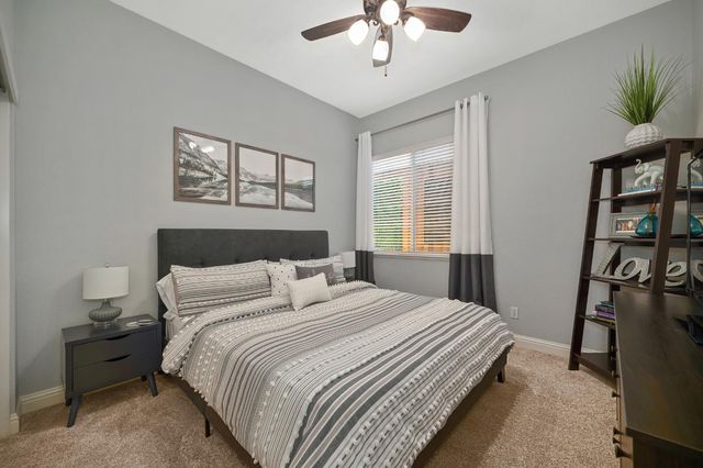 1660 Iroquois Rd, Rocklin, CA 95765