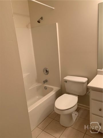 310 Tibet Avenue 2, Savannah, GA 31406