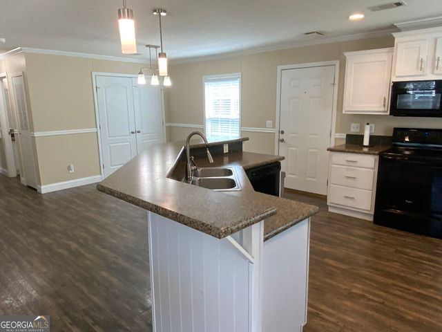 130 Bob White Lane, Newnan, GA 30263