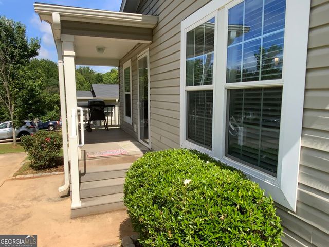 130 Bob White Lane, Newnan, GA 30263