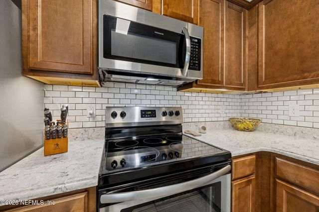 470 SERVIA Drive, St. Johns, FL 32259