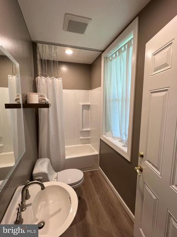 24515 RIDGE RD, Damascus, MD 20872