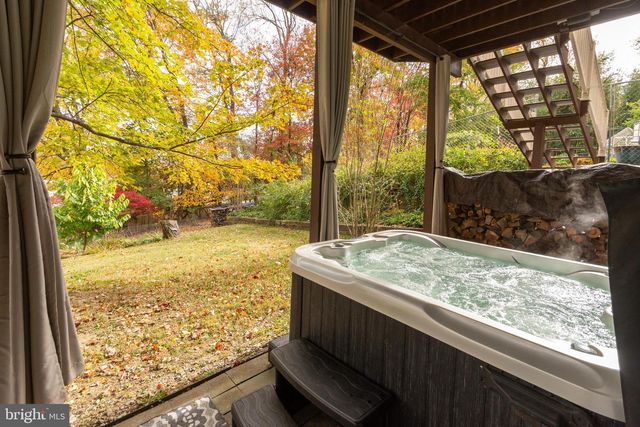 24515 RIDGE RD, Damascus, MD 20872