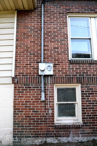 409 Wise Street, Appalachia, VA 24216