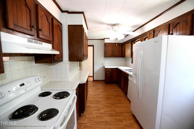 409 Wise Street, Appalachia, VA 24216