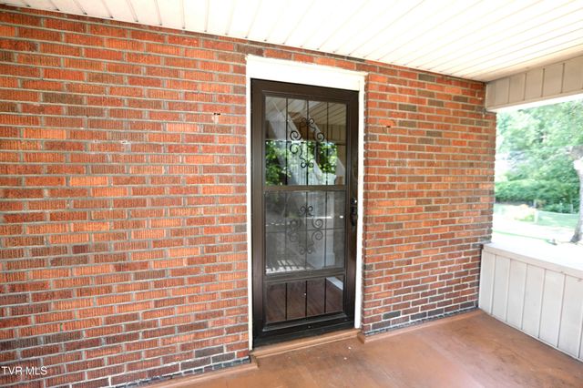 409 Wise Street, Appalachia, VA 24216