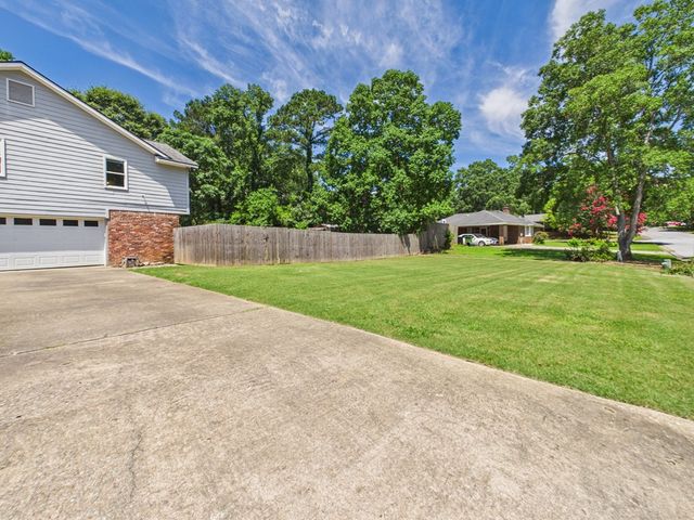 6023 Whitehaven Drive, Columbus, GA 31909