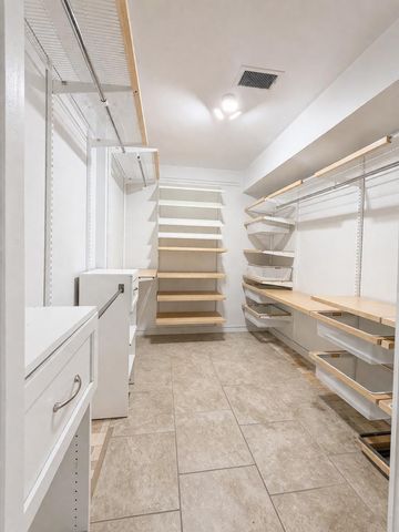 4508 Green Tree Blvd, Midland, TX 79707