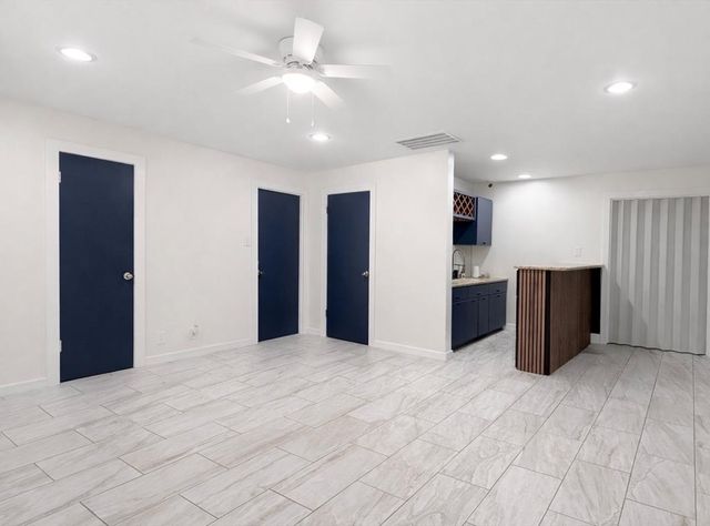 4508 Green Tree Blvd, Midland, TX 79707