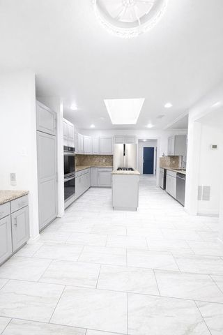 4508 Green Tree Blvd, Midland, TX 79707