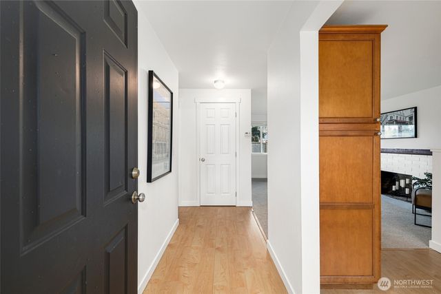 2403 B Street, Steilacoom, WA 98388