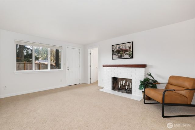 2403 B Street, Steilacoom, WA 98388