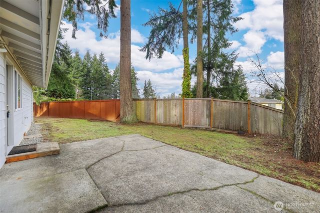 2403 B Street, Steilacoom, WA 98388