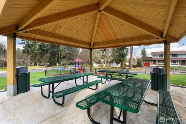 2403 B Street, Steilacoom, WA 98388