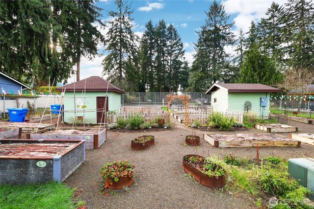 2403 B Street, Steilacoom, WA 98388