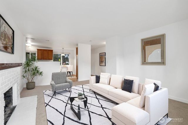 2403 B Street, Steilacoom, WA 98388