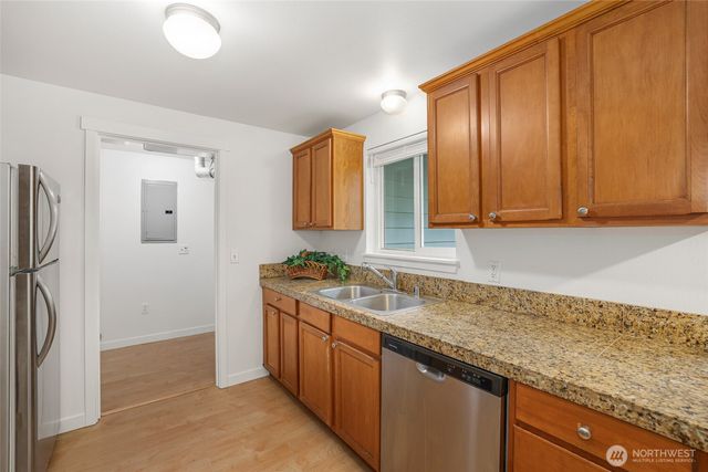 2403 B Street, Steilacoom, WA 98388