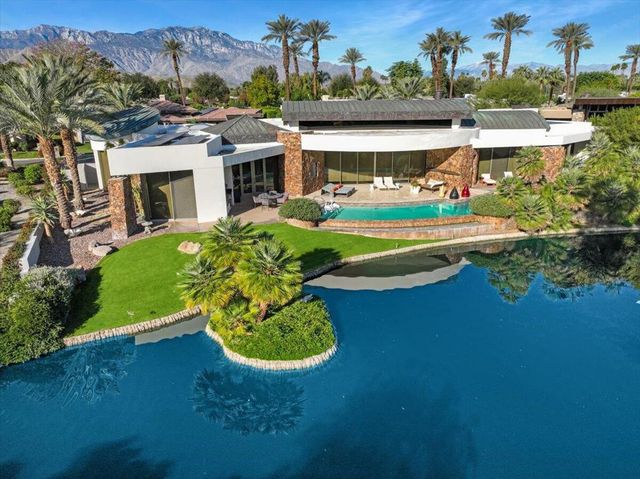 102 Waterford Circle, Rancho Mirage, CA 92270