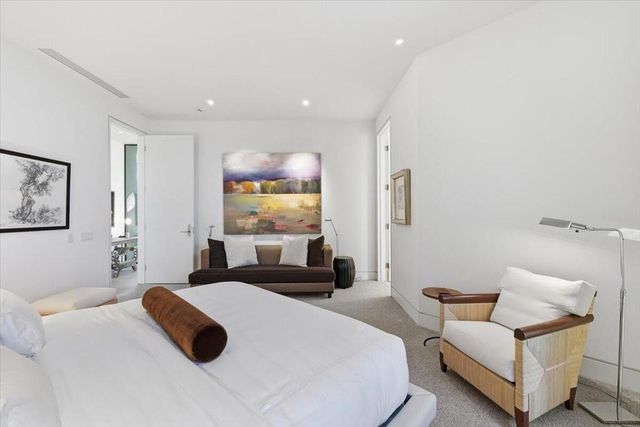 102 Waterford Circle, Rancho Mirage, CA 92270