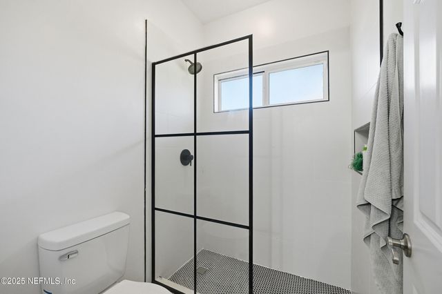 1025 MORNING STROLL Lane, Jacksonville, FL 32221