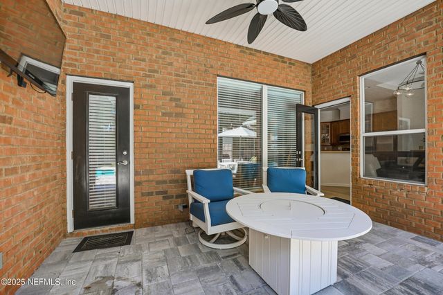 1025 MORNING STROLL Lane, Jacksonville, FL 32221