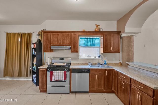 14406 Patriot Point Drive, El Paso, TX 79938