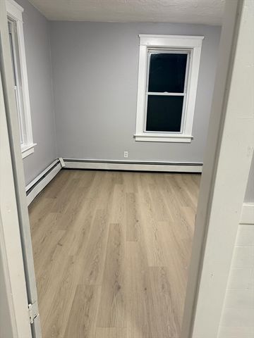 423 Worcester Street 2, Southbridge, MA 01550