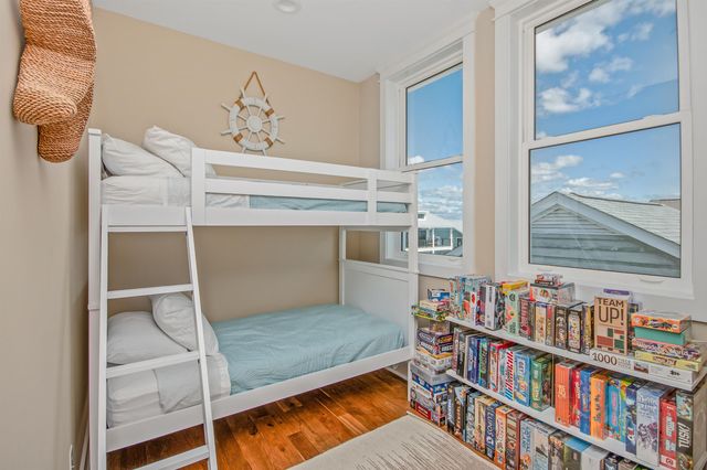 614 Springs Ave., Pawleys Island, SC 29585