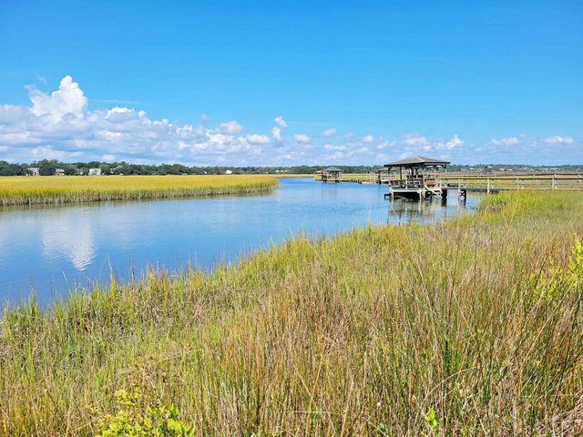 614 Springs Ave., Pawleys Island, SC 29585
