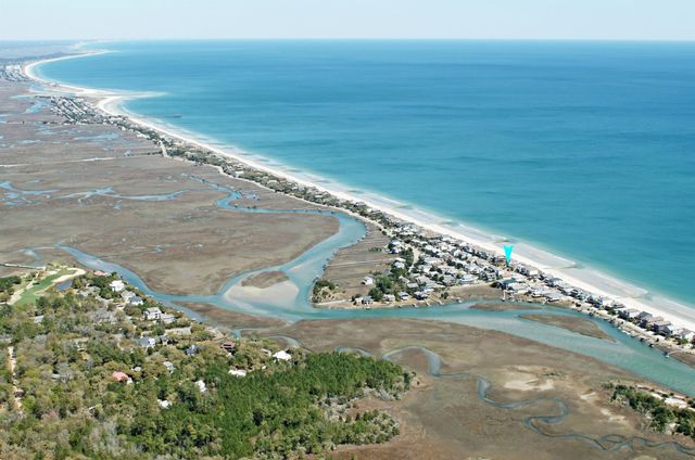 614 Springs Ave., Pawleys Island, SC 29585